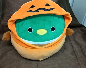 Large Squishmallows Kellytoy Halloween Plush. Avery the Duck in Pumpkin Costume. 50cm