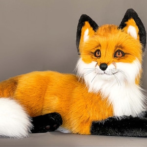Gefüllter Rotfuchs, OOAK-Spielzeug, voll bewegliches Spielzeug, handgefertigtes realistisches Sammlerspielzeug mit Kiefer