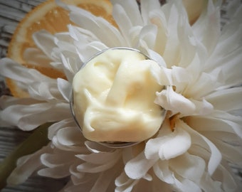 Combination Skin Moisturizer | Japanese Sasanqua Oil | Organic | Revitalizing | Hydrating | De-puffing | Face Cream