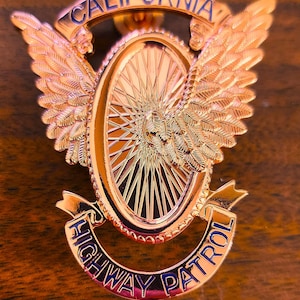 カリフォルニア州ハイウェイパトロールのキャップピースCHP