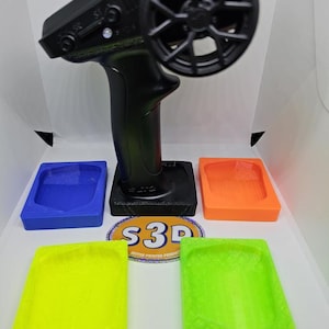 Spektrum SLT2 Transmitter Base Plate: Losi Car Radio Stand (4pc)