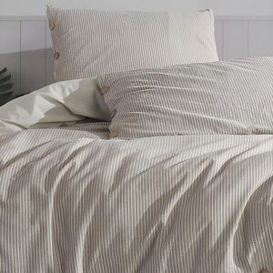 Brown striped king size duvet cover set