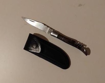 Couteau " LAGUIOLE" pliant, manche bois, lame acier inoxydable, tire bouchon,  étui cuir, vintage 2000, camping, randonnée