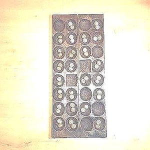 Mancala, Awalé or Bao, board games, Africa Congo, vintage 1950, carved precious wood, seeds, decoration, gift, collection