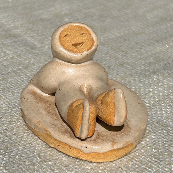 RARE Baby Ice Skater by C. Alan Johnson in Tan Clothes Alaskan Inuit Native Eskimo Figure in Excellent Condition Collectible EUC Pottery
