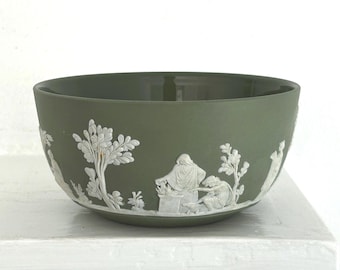 Vintage Wedgwood Bowl: Jasperware, Cream on Celadon, Mid Century, Neoclassical, Mythology