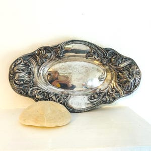 Art Nouveau Silver Plate Tray: Derby Silver Co. Floral Repousse Catchall