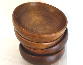 Vintage Wooden Bowl Set: Solid Wood, Retro Kitchen, Mid Century, Salad Bowls