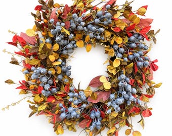Corona de bayas otoñales de 24” para puerta principal, corona de bayas otoñales color crema, corona rústica de vid de cosecha, decoración de Acción de Gracias estilo granja, decoración de puerta otoñal