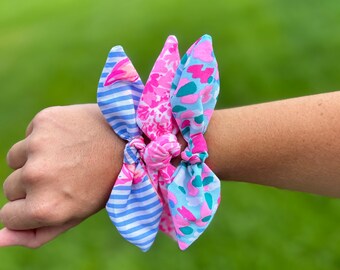 Mystery Pack Geknotete Haarbänder: Preppy geknotete Bögen