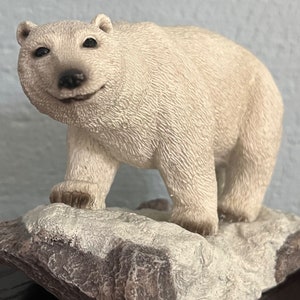 Smiling Polar Bear Statue-Walking On Ice Bear Figurine-Alaska Wild Life Bear Sculpture Collection-Personalized Holiday Gift