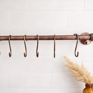 Moroccan pot rack ,Handcrafted Vintage Copper and Brass Pot Rack: A Rustic Wall-Mounted Marvel