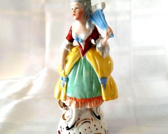 Antique German Porcelain Lady Figurine with Fan, Colonial Rococo Style, Marked 10186 Germany, Thuringia c1900-1930s, Hand Painted 13cm