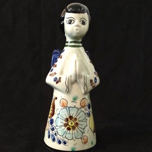 21.5 cm Ceramic Tonala Angel Candlestick Mexican Cat. Folk Art. Signed Ceramic. Made in Mexico. Excellent Condition. Free Shipping.