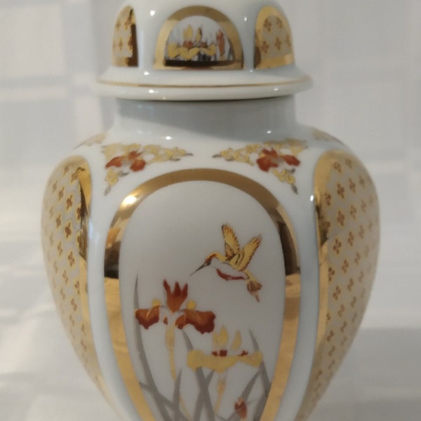 Artmark Japan Iris Hummingbird Ginger Jar Golden Chokin Art