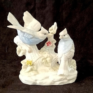 16 cm Vintage Ceramic/Porcelain Birds On A Branch With Red/Pink Flower Figurine Rare. Collectible.
