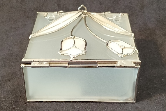 Square Jewelry Box made of Frosted Glass, Pearl T… - image 3