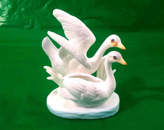 Gift Japanese Swans Figurines, Vintage Ceramic Swans Hand Painted