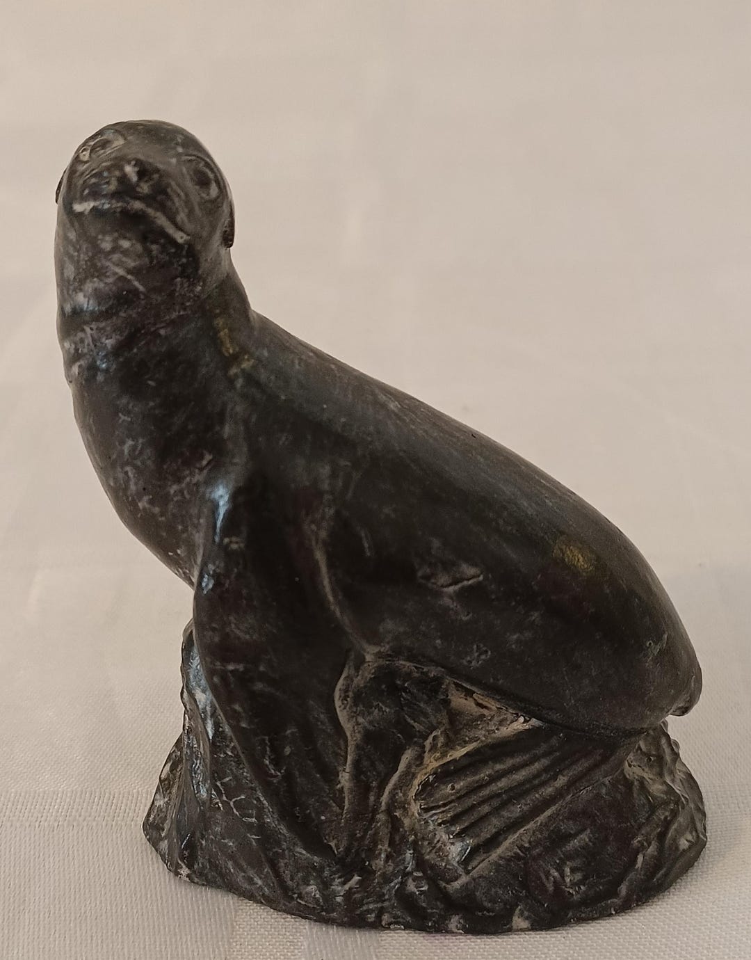 8.5 Cm Original Wolf Seal Sculpture - Black Soapstone Figurine Made in ...