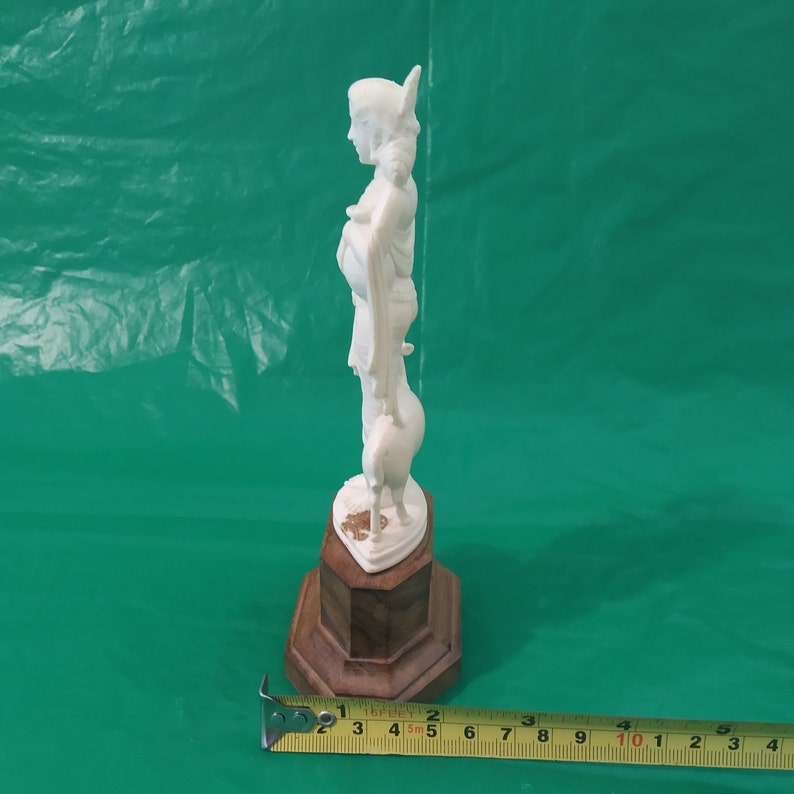 17.5 Cm Statue of the Goddess of Wealth Lakshmi With a Deer marble