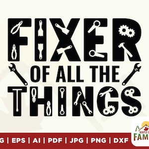 Puede incluir: Diseño gráfico en blanco y negro con el texto "Fixer of all the things" rodeado de varias herramientas, incluyendo llaves, alicates y un pincel. El texto "Maple Hill Family" está en la parte inferior del diseño.