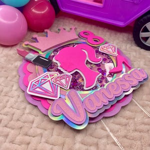 Adorno para tarta de cumpleaños de muñeca de moda / Adorno para tarta 3D de Barb / Fiesta temática de Barb / Adorno para tarta rosa / Fiesta de cumpleaños de Barb