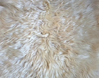 Gotland sheepskin,Natural Tanned Handmade Sheepskin, Curly Sheepskin, Genuine Sheepskin, upholstery sheepskin, Organically Tanned, 90x65 cm