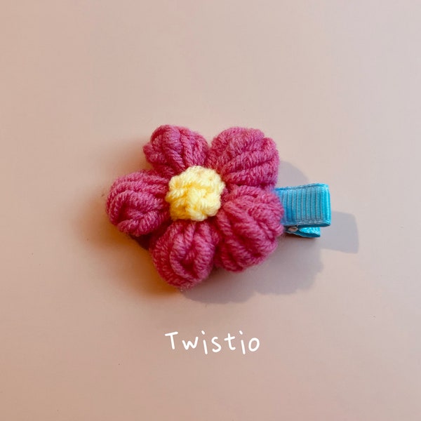 Wear A Work of Art with a Crochet Hair Clip - Puff flower hair clip