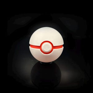 Fully Functional Premiere Ball Pokeball - 3D Printed