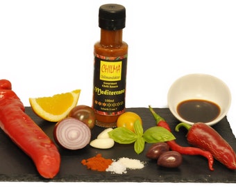 Mediterrano von Chilma, 100 ml., als Tischwürze und zum Kochen. Chilisauce Schärfe 3 von 7. Mittelscharf. Für alle mediterranen Gerichte