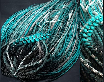 Extensiones y trenzas de rastas degradadas en negro menta, rastas de ganchillo estilo boho vikingo, cabello sintético para festivales y raves SE y DE, conjunto hecho a mano.