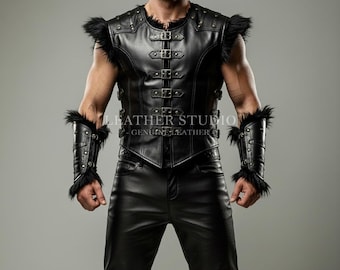 Conjunto de chaleco y pantalón con hebilla de cuero negro hecho a mano / Traje de piel de oveja auténtica / Ropa de festival personalizada / Disfraz de cosplay gótico a medida