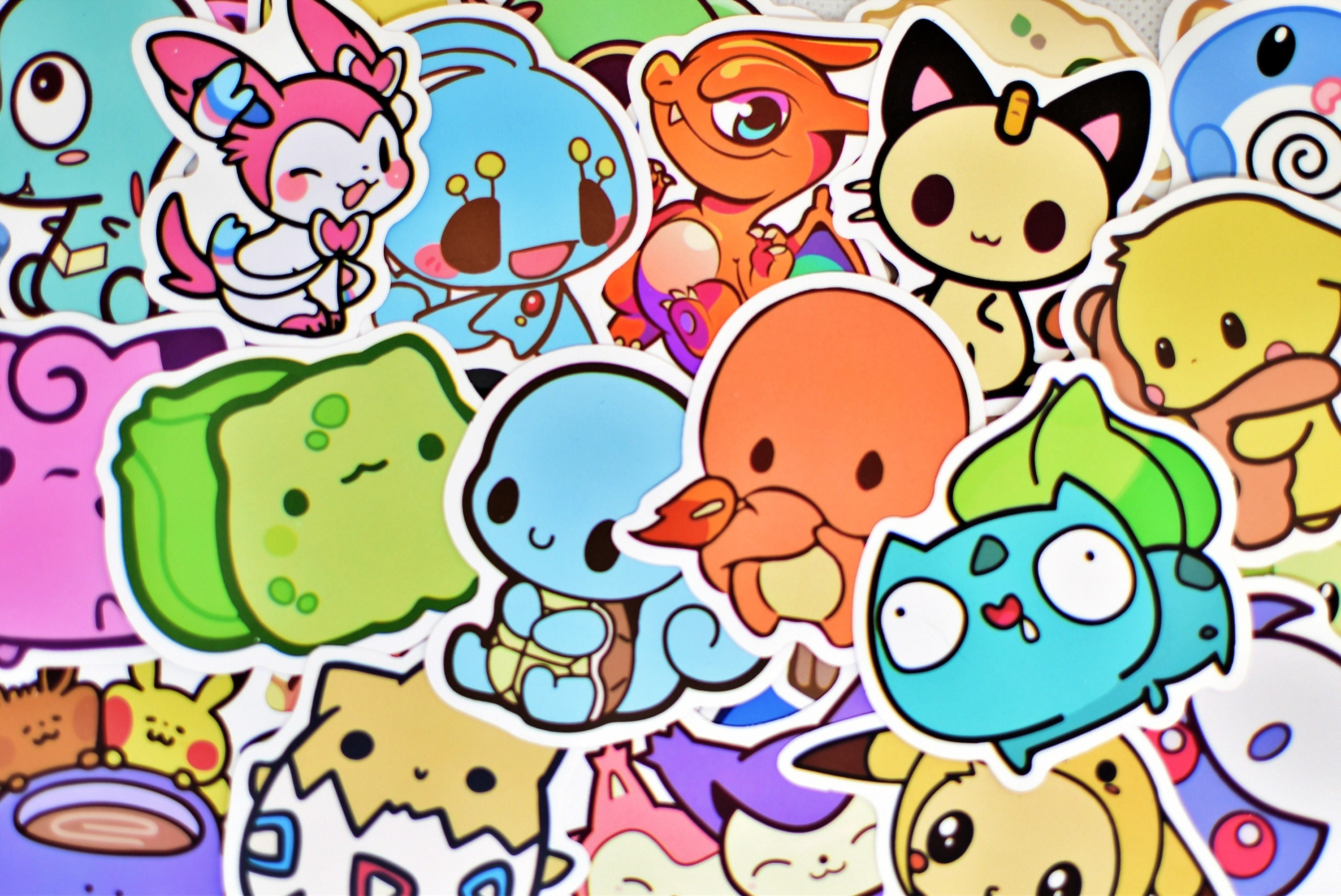 Pegatinas de Pokémon de 50/100 piezas para niños, juguetes Stiker Kawaii  Pikachu para monopatín, bicicleta, guitarra, portátil - AliExpress