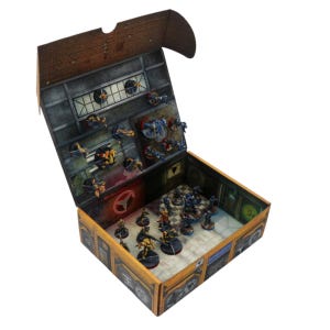 Pode incluir: Uma caixa de cartão aberta com um design impresso de uma cidade futurista. A caixa está cheia de figuras em miniatura, algumas pintadas de azul e outras de amarelo. As figuras estão dispostas em uma base quadriculada.