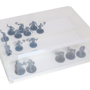 Display Case for models in painting