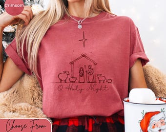 Camiseta de la Natividad de la Nochebuena, camiseta cristiana navideña con colores cómodos, camiseta minimalista con escena del pesebre, regalo navideño basado en la fe