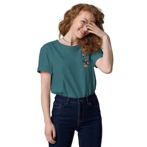 Gorilla t-shirt | Unisex organic cotton t-shirt | Ape T-Shirt | Turquoise T-Shirt | Gorillas Print T-Shirt