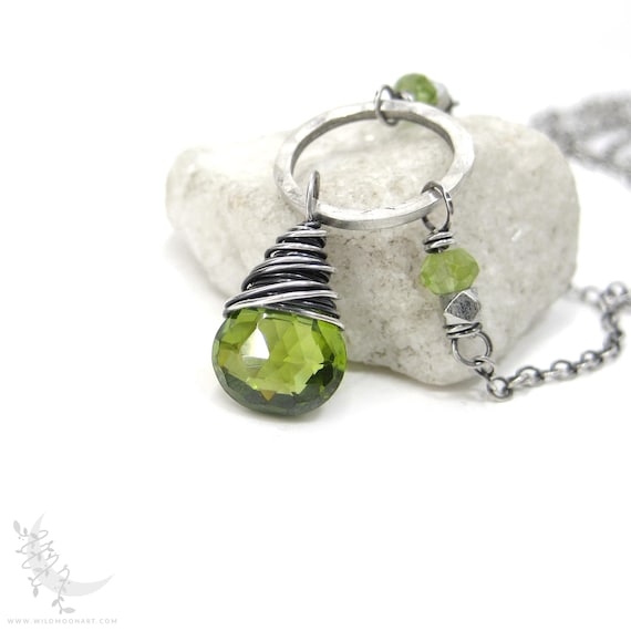 Peridot Necklace, Sterling Silver Peridot Pendant, Hammered Silver Necklace, August Birthday Birthstone Jewelry, Green Peridot Jewelry Gift