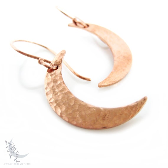 Copper Moon Earrings, Handmade Hammered Crescent Moon Dangle Earrings, Boho Minimalist Copper Earrings, Celestial Moon Jewelry Gift for Her