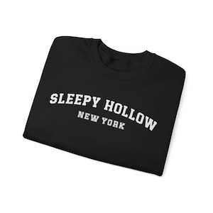Sleepy Hollow New York Minimalist Halloween Nostalgic Subtle Low-key Varsity Design Sweatshirt