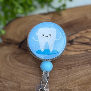 Tooth Badge Reel, Medicine, ID Holder, Dentist, Dental Hygienist, Teeth, Dental Student, Gift for Dental Hygienist, Smiling Tooth, Smile