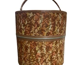 Vintage Hat Box Large Wig Train Case Luggage Round Zippered Classic Grannycore