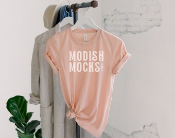 Bella Canvas 3001 Maqueta/ Bella Canvas Camisa Rosa Maqueta / Maqueta de camiseta colgante/ Heather Peach 3001/ Maqueta de camiseta atada/ Camisa de otoño