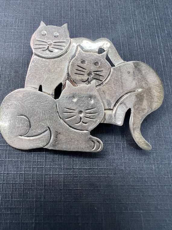 Vintage Mexico, three cats, sterling, silver pin b