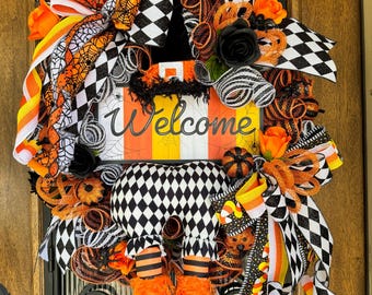 Halloween wreath for door, witch Halloween wreath, Halloween welcome wreath, Halloween decor, candy corn wreath, fun Halloween door decor