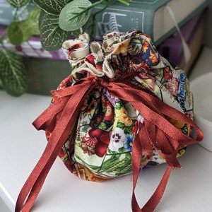 Custom Quilt Pouch Kit | English Paper Piecing kit | Hand Quilting Craft Pattern and Materials