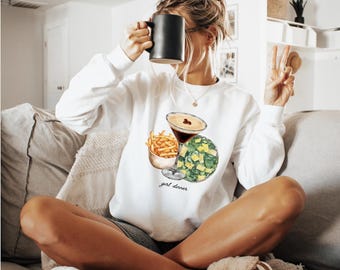 Maglione da cena per ragazze, felpa con grafica carina, pullover comodo e alla moda, insalata Cesare, patatine fritte, martini espresso, estetica Y2k, Gen Z, unisex