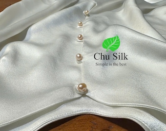 Pure silk dress with real pearl buttons