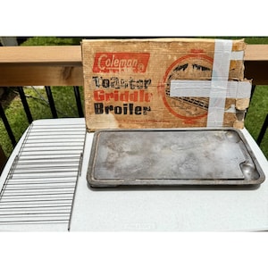Vintag Coleman Model N0. 5130-413 Cast Aluminum TOASTER GRIDDLE BROILER Camp Stove