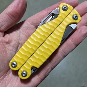 ALLEEN WEEGSCHALEN - Leatherman Charge G10 weegschaal geel - Torx-schroeven